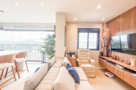 Apartamento à venda com 67m², 2 quartos e 1 vaga Apartamento à venda com 67m², 2 quartos e 1 vagaSala