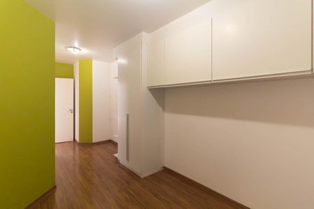 Casa para alugar com 220m², 3 quartos e 4 vagas Casa para alugar com 220m², 3 quartos e 4 vagasQuarto 2