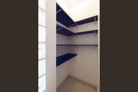 Casa para alugar com 220m², 3 quartos e 4 vagas Casa para alugar com 220m², 3 quartos e 4 vagasDispensa