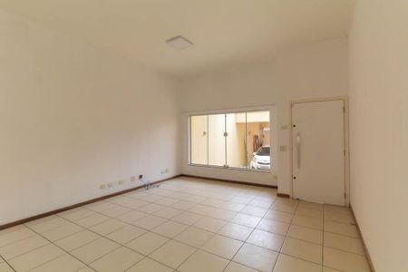 Sala de casa para alugar com 3 quartos, 220m² em Vila Prudente, São Paulo