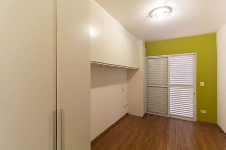 Casa para alugar com 220m², 3 quartos e 4 vagas Casa para alugar com 220m², 3 quartos e 4 vagasQuarto 2