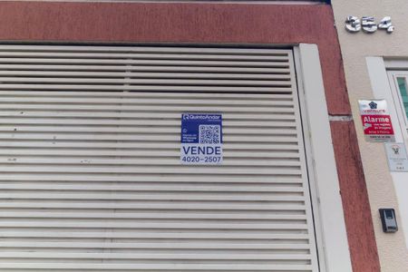 Casa para alugar com 220m², 3 quartos e 4 vagas Casa para alugar com 220m², 3 quartos e 4 vagasPlaca