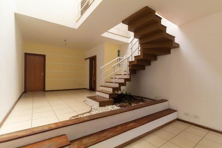 Sala de casa para alugar com 3 quartos, 220m² em Vila Prudente, São Paulo