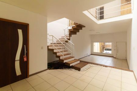 Sala de casa para alugar com 3 quartos, 220m² em Vila Prudente, São Paulo