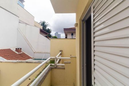 Casa para alugar com 220m², 3 quartos e 4 vagas Casa para alugar com 220m², 3 quartos e 4 vagasVaranda do Quarto 2