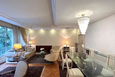 Apartamento para alugar com 220m², 4 quartos e 2 vagas Apartamento para alugar com 220m², 4 quartos e 2 vagasSala