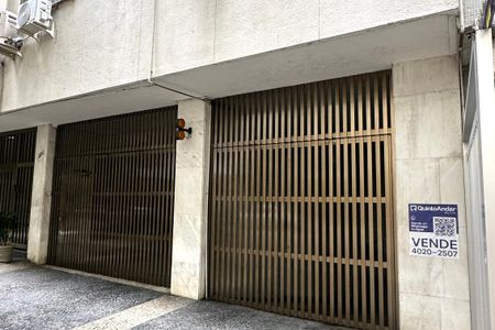 Apartamento para alugar com 220m², 4 quartos e 2 vagas Apartamento para alugar com 220m², 4 quartos e 2 vagasFachada