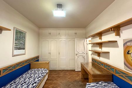 Apartamento para alugar com 220m², 4 quartos e 2 vagas Apartamento para alugar com 220m², 4 quartos e 2 vagasQuarto 2