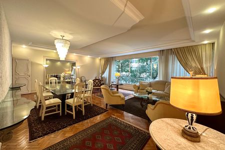 Apartamento para alugar com 220m², 4 quartos e 2 vagas Apartamento para alugar com 220m², 4 quartos e 2 vagasSala