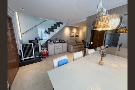 Apartamento à venda com 3 quartos, 160m² em Santa Efigênia, Belo Horizonte