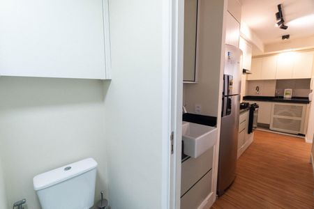 Banheiro de apartamento à venda com 1 quarto, 36m² em Planalto Paulista, São Paulo