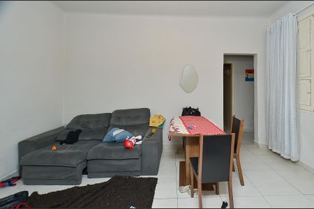 Sala  de casa para alugar com 2 quartos, 100m² em Santa Efigênia, Belo Horizonte