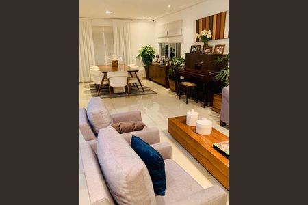 Sala de casa de condomínio à venda com 4 quartos, 360m² em Alphaville, Santana de Parnaíba