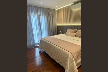 Quarto de casa de condomínio à venda com 4 quartos, 360m² em Alphaville, Santana de Parnaíba