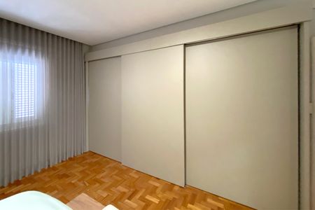 Casa à venda com 429m², 3 quartos e 3 vagasSuite 3