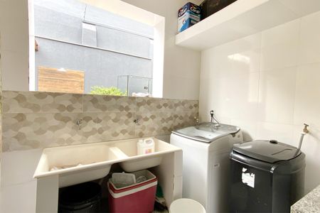 Casa à venda com 429m², 3 quartos e 3 vagasÁrea de Serviço