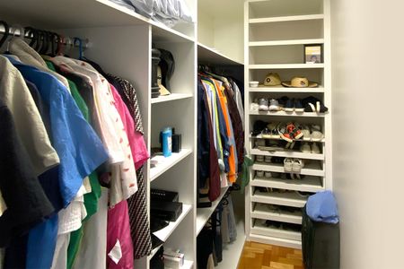 Casa à venda com 429m², 3 quartos e 3 vagasCloset da suíte 1