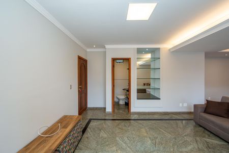 Apartamento para alugar com 160m², 4 quartos e 2 vagas Apartamento para alugar com 160m², 4 quartos e 2 vagasSALA
