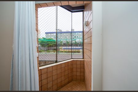 Apartamento para alugar com 160m², 4 quartos e 2 vagas Apartamento para alugar com 160m², 4 quartos e 2 vagasQUARTO1