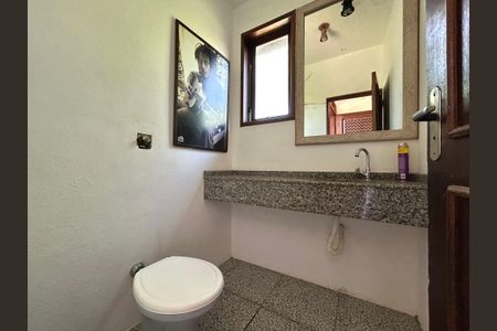 Casa para alugar com 80m², 2 quartos e 1 vagaLavabo