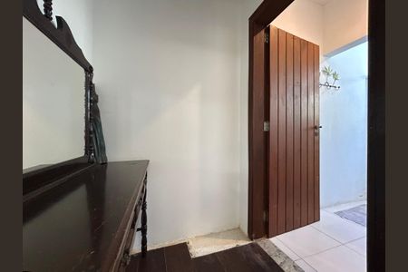 Casa para alugar com 80m², 2 quartos e 1 vagaBanheiro