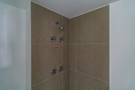 Studio à venda com 23m², 1 quarto e sem vaga Studio à venda com 23m², 1 quarto e sem vagaBanheiro