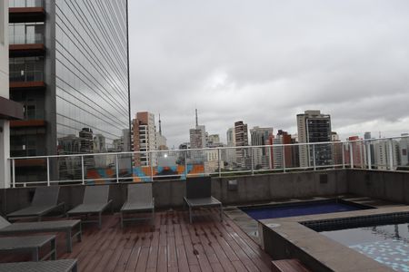 Studio para alugar com 36m², 1 quarto e 1 vagaPiscina