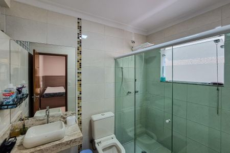 Casa à venda com 129m², 3 quartos e 2 vagas Casa à venda com 129m², 3 quartos e 2 vagasBanheiro da Suíte 2