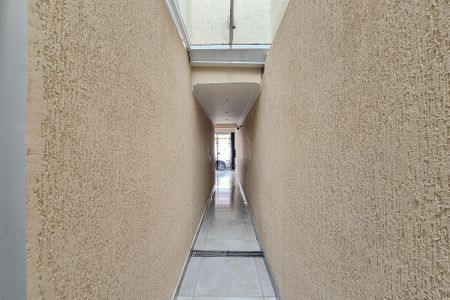 Casa à venda com 129m², 3 quartos e 2 vagas Casa à venda com 129m², 3 quartos e 2 vagasCorredor