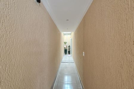 Casa à venda com 129m², 3 quartos e 2 vagas Casa à venda com 129m², 3 quartos e 2 vagasCorredor