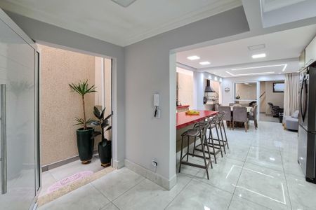 Casa à venda com 129m², 3 quartos e 2 vagas Casa à venda com 129m², 3 quartos e 2 vagasentrada