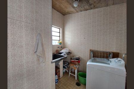 Casa à venda com 410m², 4 quartos e 2 vagasÁrea de Serviço