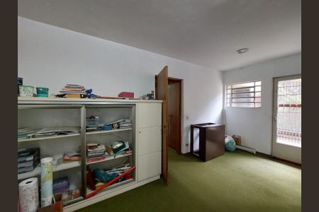 Casa à venda com 410m², 4 quartos e 2 vagasQuarto 2