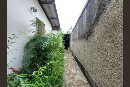 Casa à venda com 410m², 4 quartos e 2 vagasQuintal