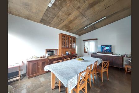Casa à venda com 410m², 4 quartos e 2 vagasSala de Jantar