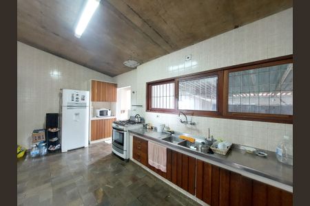 Casa à venda com 410m², 4 quartos e 2 vagasCozinha