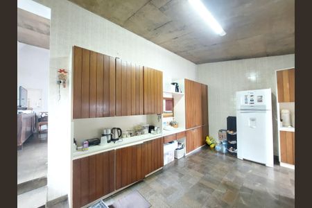 Casa à venda com 410m², 4 quartos e 2 vagasCozinha