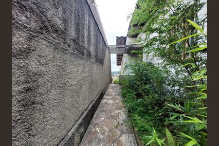 Casa à venda com 410m², 4 quartos e 2 vagasQuintal