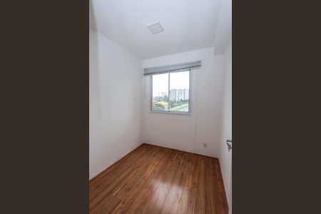 Quarto 1 de apartamento para alugar com 2 quartos, 32m² em Parque Fongaro, São Paulo