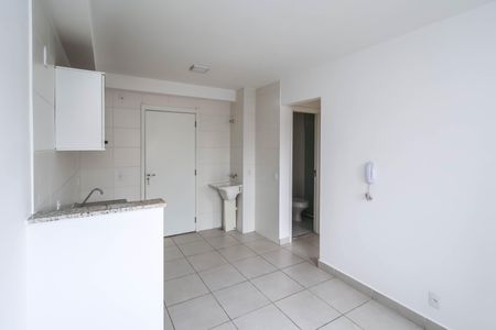 Apartamento para alugar com 32m², 2 quartos e sem vagaSala e Cozinha