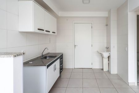 Apartamento para alugar com 32m², 2 quartos e sem vagaSala e Cozinha