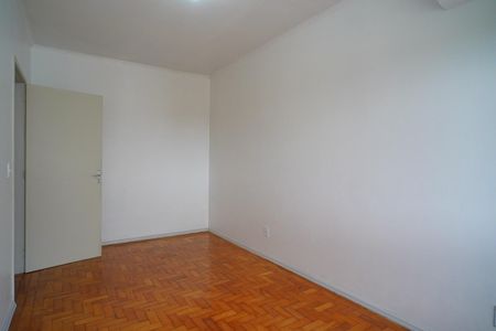 Quarto  de apartamento para alugar com 1 quarto, 42m² em Vila Ipiranga, Porto Alegre