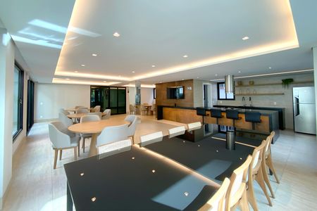 Apartamento para alugar com 63m², 2 quartos e 2 vagas Apartamento para alugar com 63m², 2 quartos e 2 vagasÁrea comum - Salão de festas