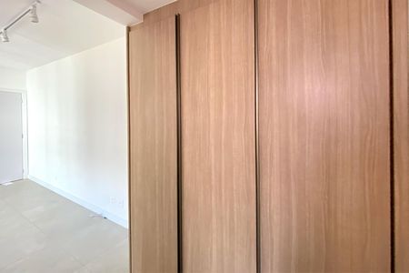Apartamento para alugar com 63m², 2 quartos e 2 vagas Apartamento para alugar com 63m², 2 quartos e 2 vagasCorredor