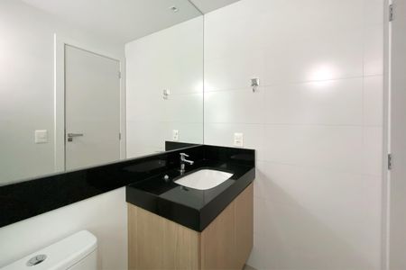 Banheiro da Suíte 1 de apartamento para alugar com 2 quartos, 63m² em Lourdes, Belo Horizonte