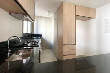 Apartamento para alugar com 63m², 2 quartos e 2 vagas Apartamento para alugar com 63m², 2 quartos e 2 vagasCozinha