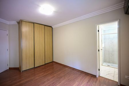Apartamento para alugar com 143m², 4 quartos e 2 vagasSuíte 2