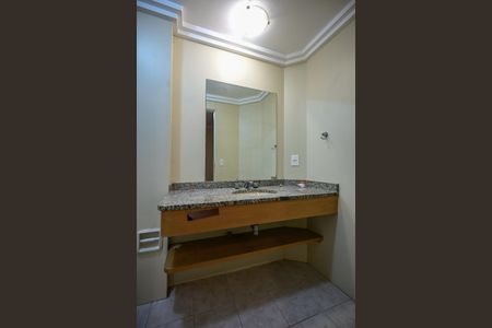 Apartamento para alugar com 143m², 4 quartos e 2 vagasBanheiro Suíte 1