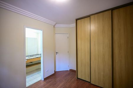 Apartamento para alugar com 143m², 4 quartos e 2 vagasSuíte 1