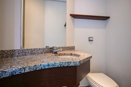 Apartamento para alugar com 143m², 4 quartos e 2 vagasLavabo